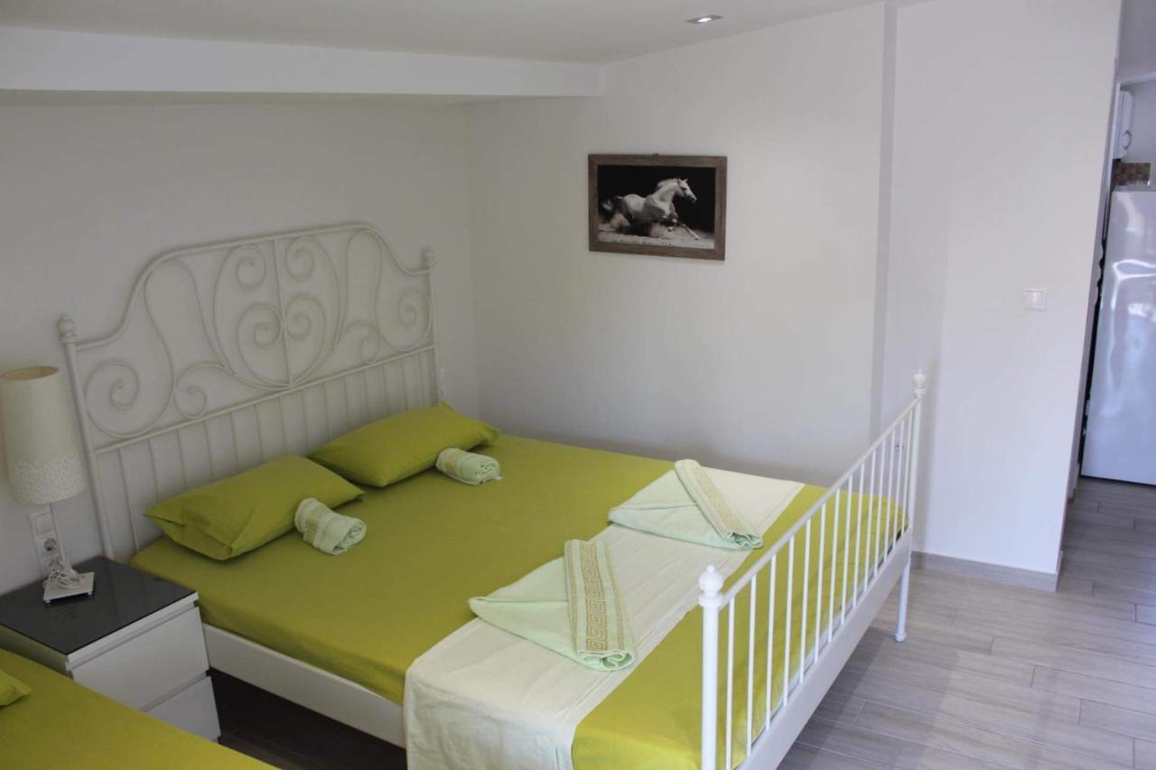 Anthia House Apartment Sarti Luaran gambar