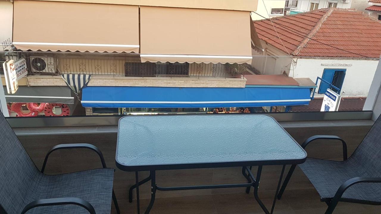 Anthia House Apartment Sarti Luaran gambar