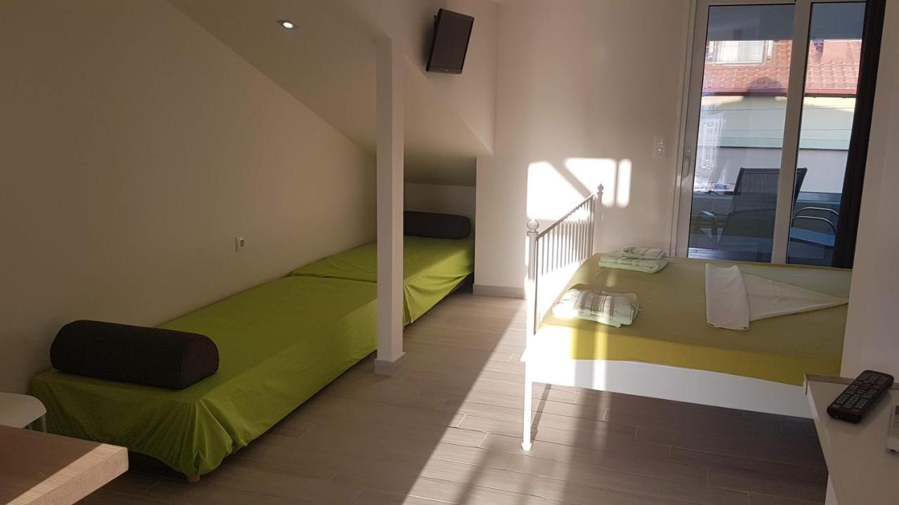 Anthia House Apartment Sarti Luaran gambar