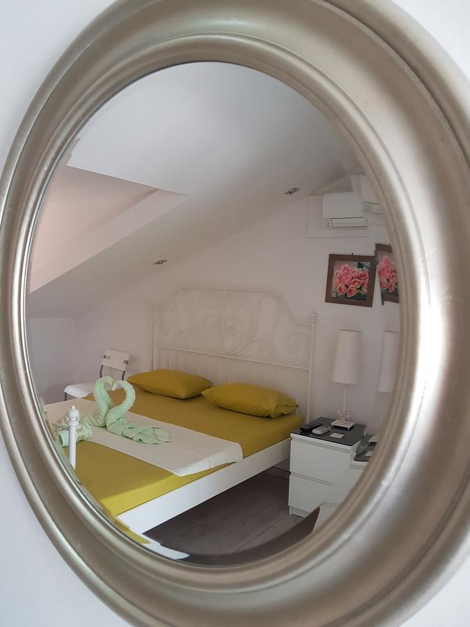 Anthia House Apartment Sarti Luaran gambar