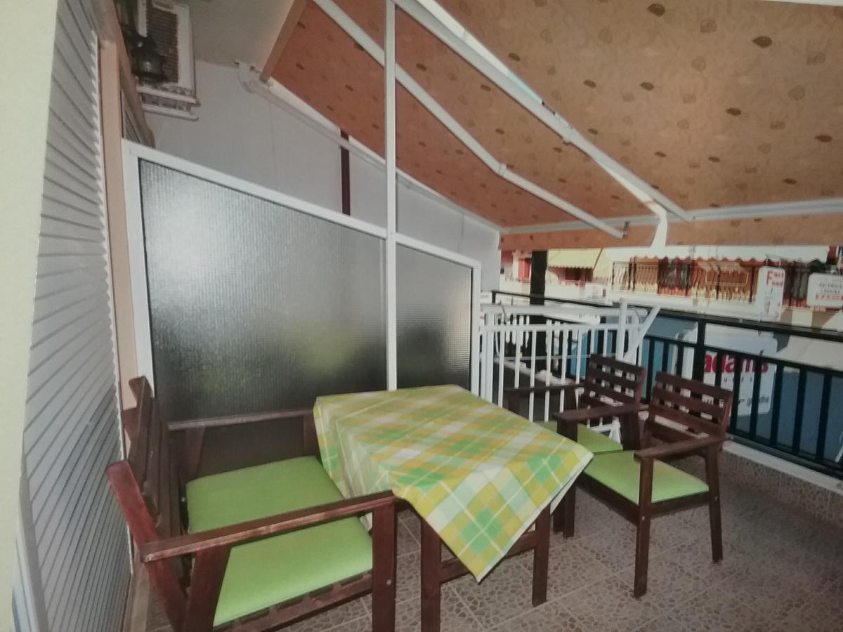 Anthia House Apartment Sarti Luaran gambar